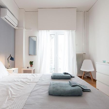 2 Bdrm Apt For Up To 6 Guests Next To Acropolis Museum Athens Luaran gambar