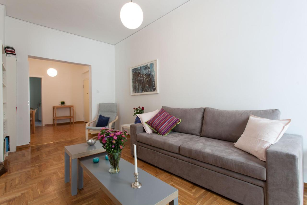 2 Bdrm Apt For Up To 6 Guests Next To Acropolis Museum Athens Luaran gambar