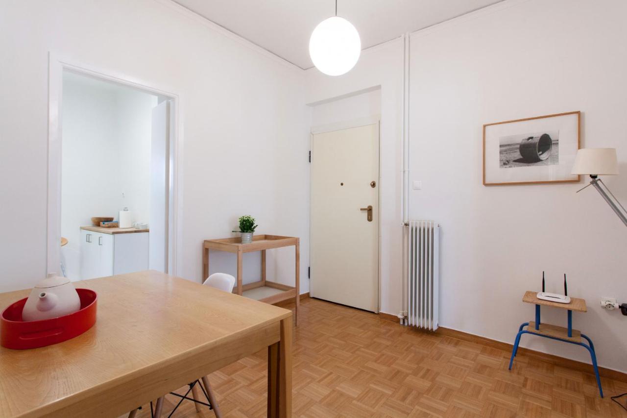 2 Bdrm Apt For Up To 6 Guests Next To Acropolis Museum Athens Luaran gambar