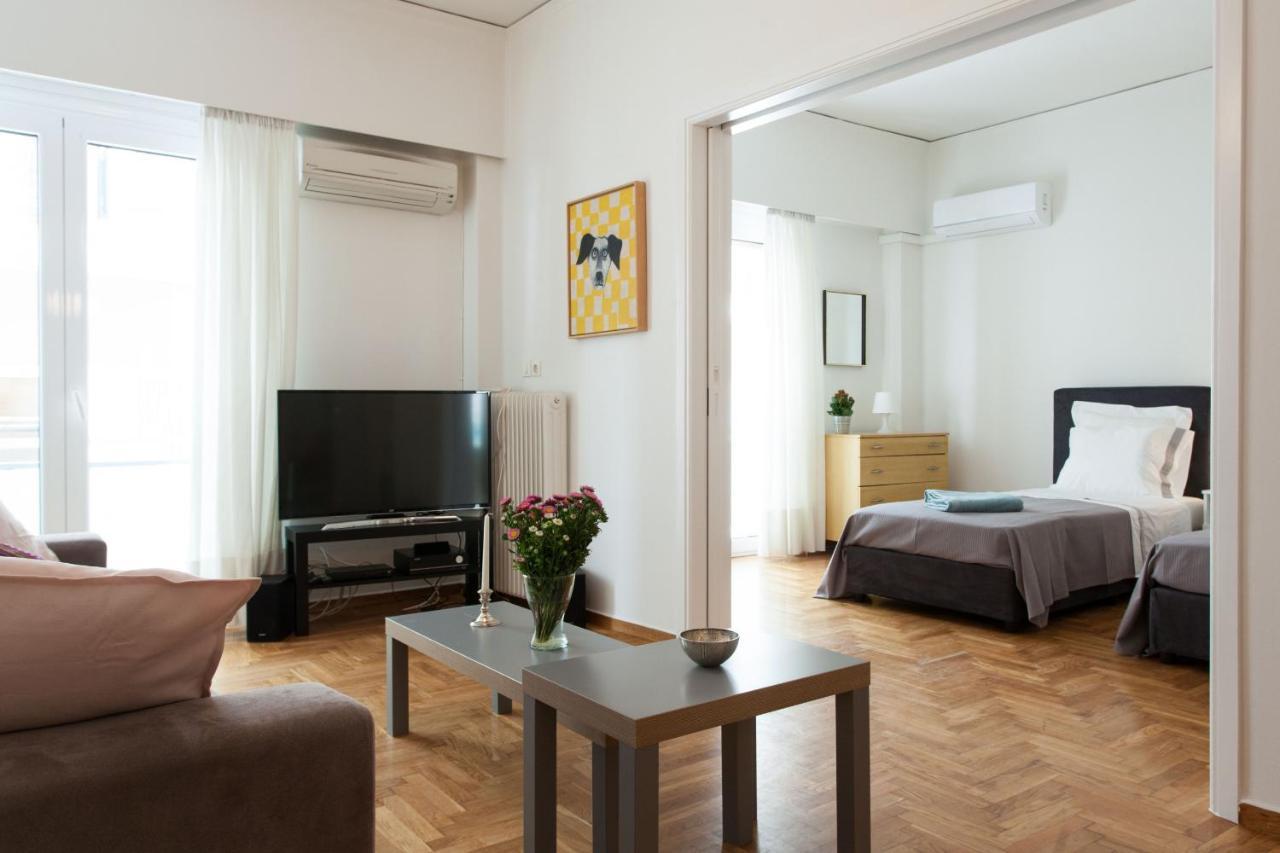 2 Bdrm Apt For Up To 6 Guests Next To Acropolis Museum Athens Luaran gambar